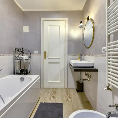 Skylife Spanish Steps *